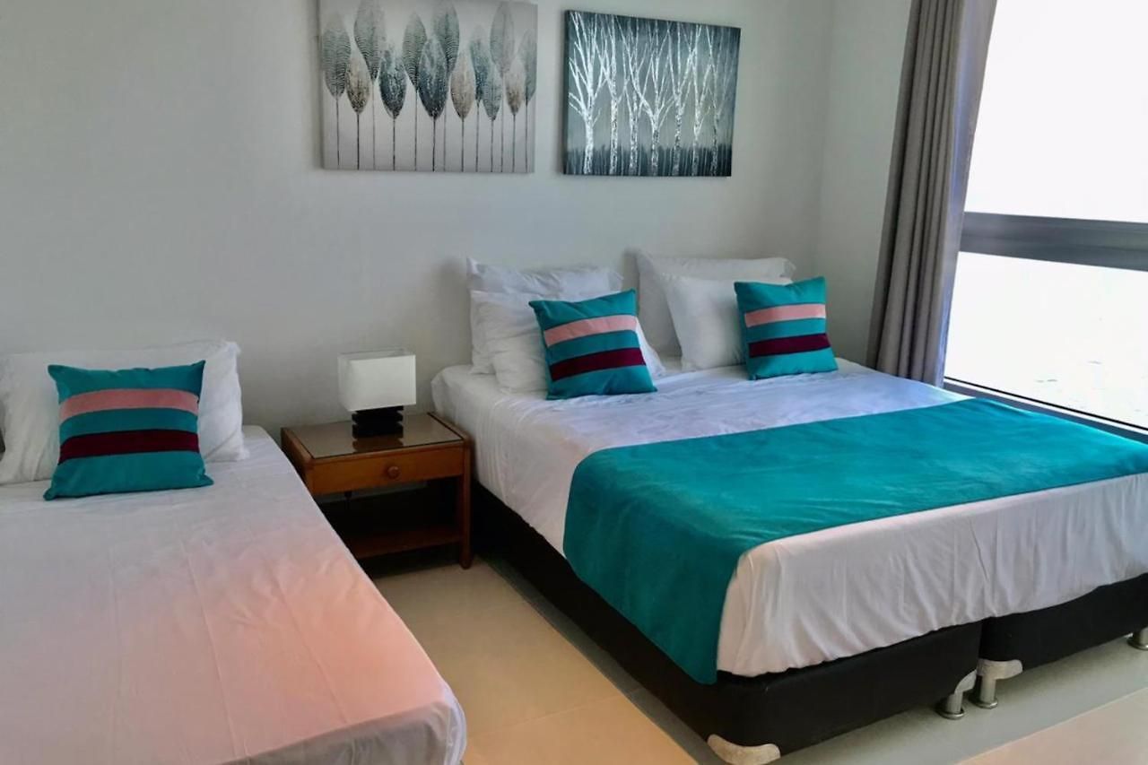Moderno En Palmeto Laguito Apartamento *